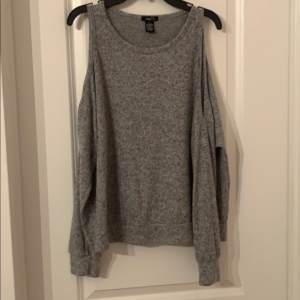 grey rue 21 cold shoulder long sleeve top
